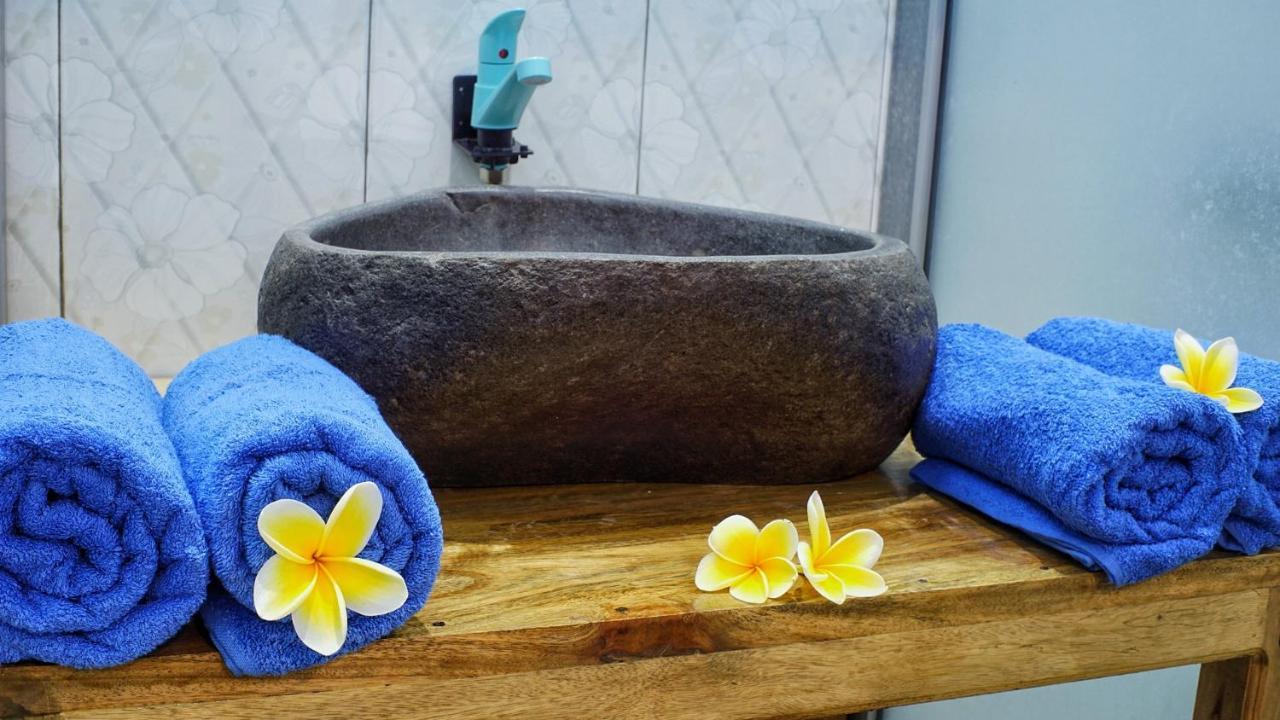 Sentul Hostel Kuta  Екстер'єр фото