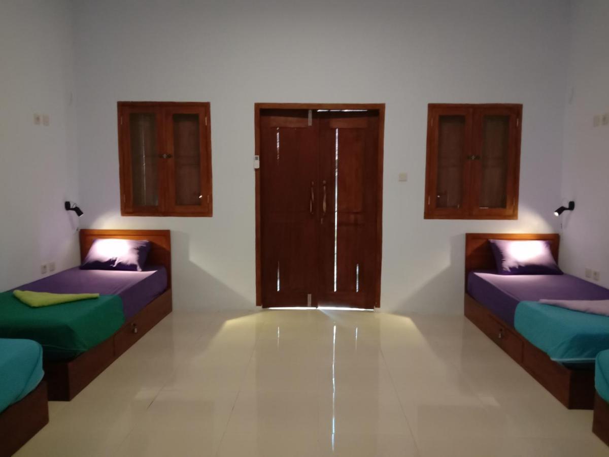 Sentul Hostel Kuta  Екстер'єр фото