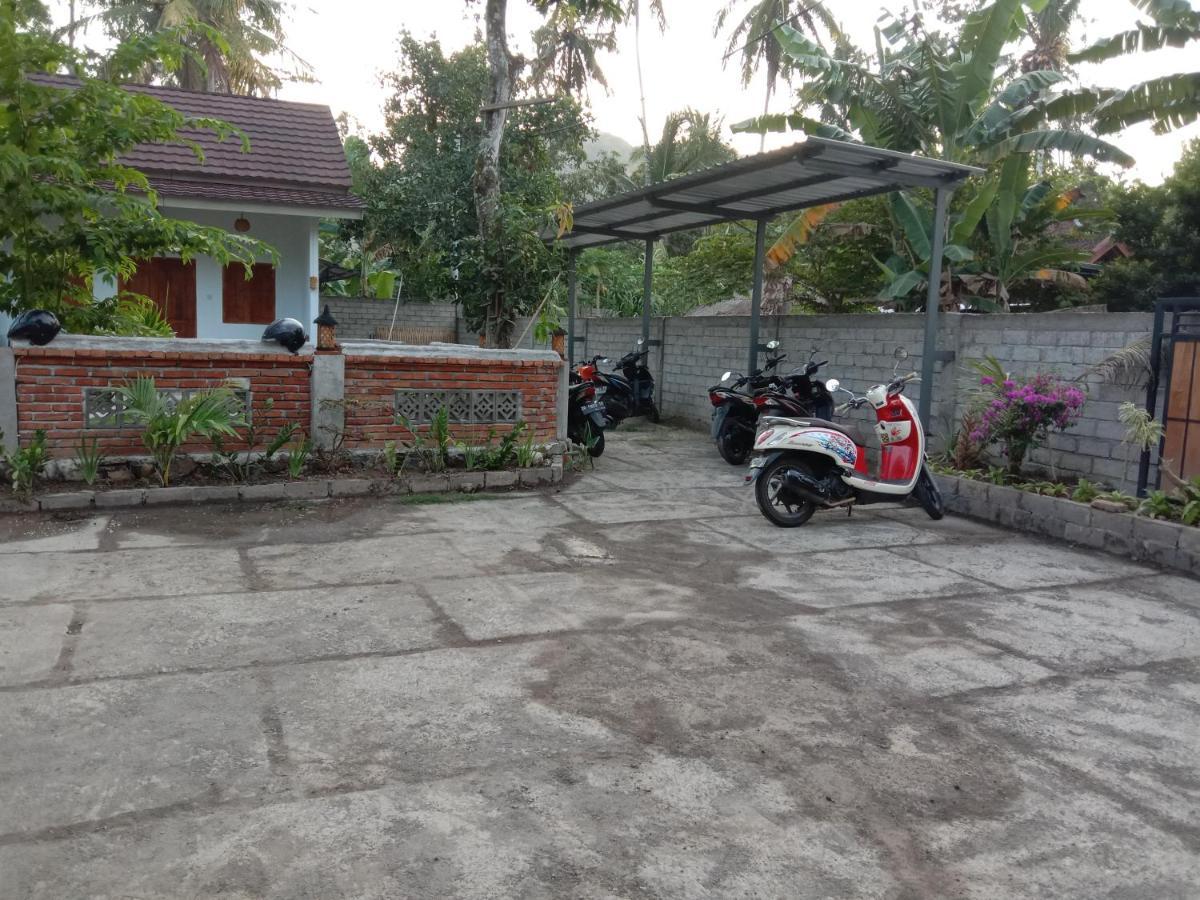 Sentul Hostel Kuta  Екстер'єр фото