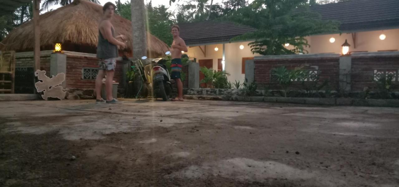 Sentul Hostel Kuta  Екстер'єр фото